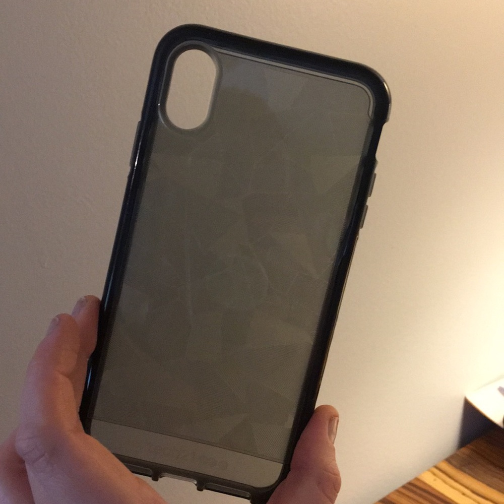 Tech21 iPhone XR case